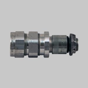 Conector TECK90 montado por Crouse Hinds