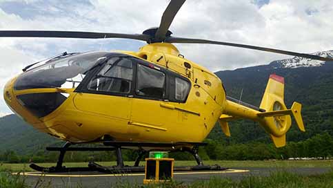 Solar helipad landing lights in France