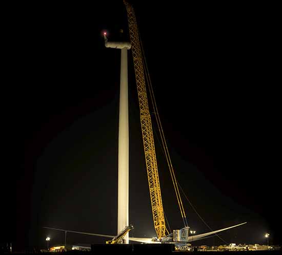 FAA obstruction lighting for wind turbines under construction